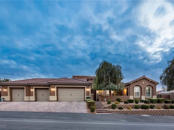 2818 Belmont Dr, Henderson, NV 89074