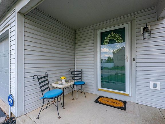 3rd image of 5757 Sundial Dr
