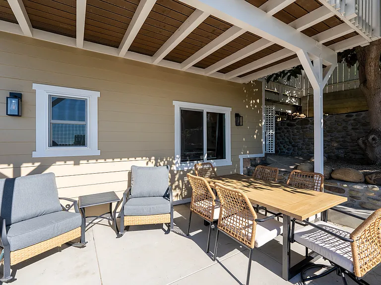 1948 Sunset Dr — Photo 22