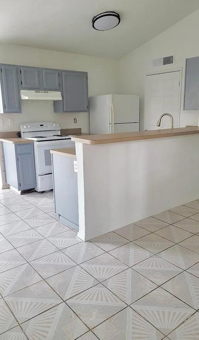 7077 Sorcey Rd — Photo 2