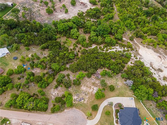 5th image of 1113 Cedar Ridge Rd