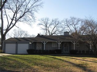 9506 Jarboe St, Kansas City, MO 64114