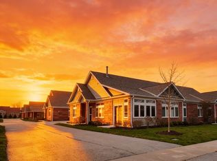 408 Stearn Dr #408, Genoa, IL 60135