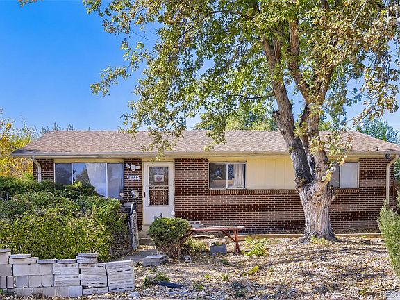 3rd image of 8469 Ames Street