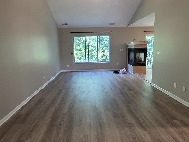 14262 Shadywood Dr #32 — Photo 13