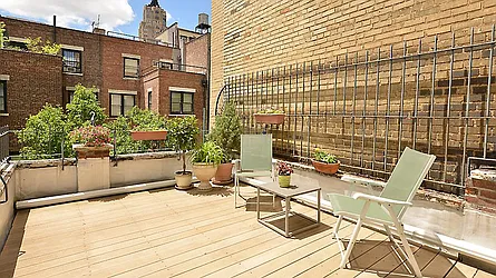 Sold by Fenwick Keats Real Estate