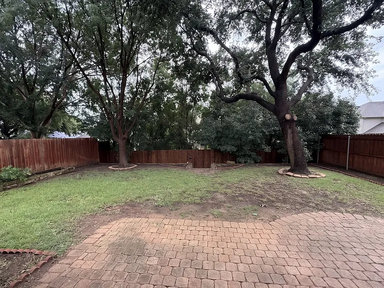 3817 Appleton Ln — Photo 15