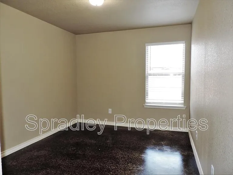 1518 Brazos Rd — Photo 11