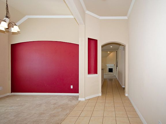 4th image of 907 Mustang Ridge Dr