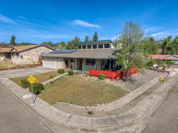 912 19th St, Lakeport, CA 95453