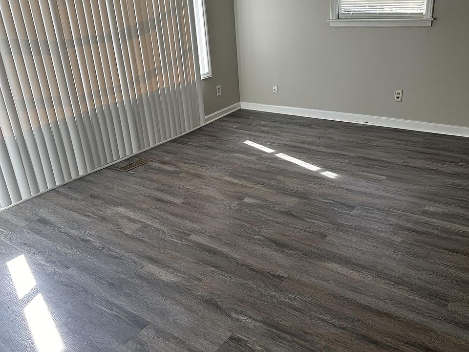 2nd image of 3710 Belhaven Dr #1