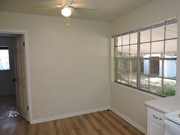 5th image of 4454 Bixby Cir