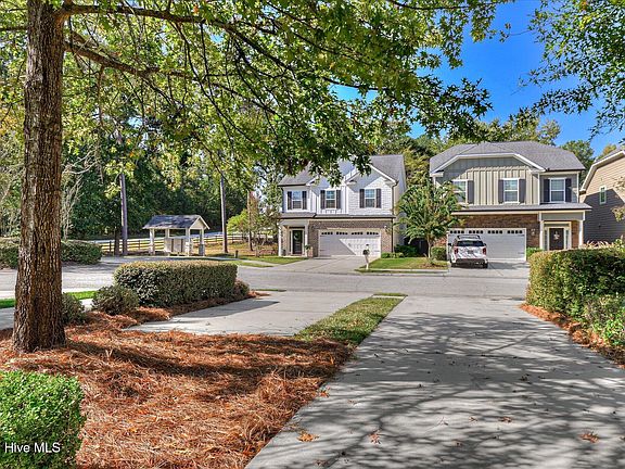 4th image of 307 Buxton Lane