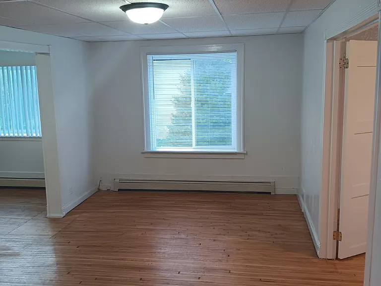 112 5th St S #1 — Photo 26