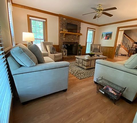 4th image of 6717 Southby Ct
