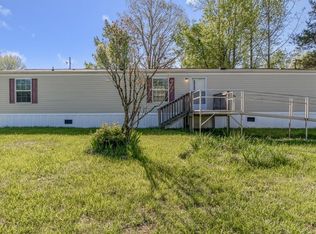 3121 Military Rd, Amelia Court House, VA 23002