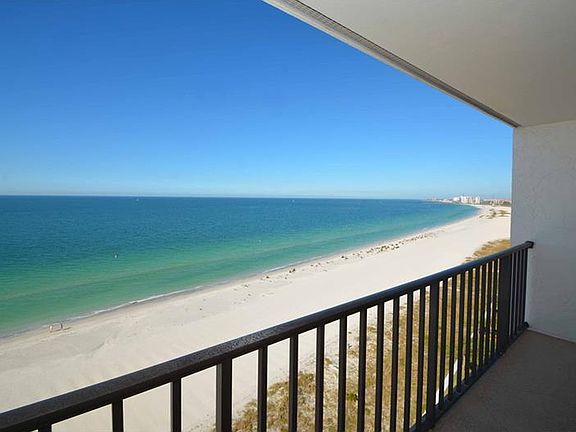3rd image of 1460 Gulf Blvd APT 1204