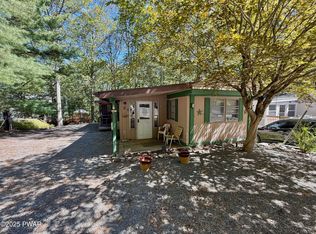 217 Upper Park Rd, Tafton, PA 18464