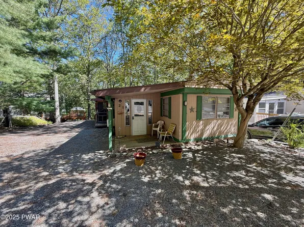 217 Upper Park Rd, Tafton, PA 18464