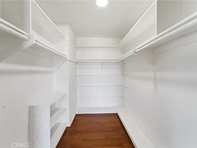 3329 Dona Rosa Studio Ctr — Photo 15