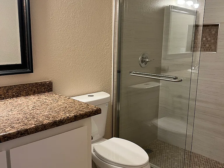 1251 C St #204 — Photo 8