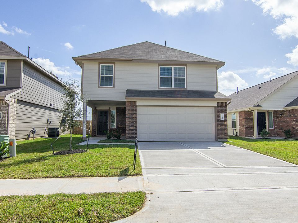 1st image of 24347 Treviso Gardens Dr