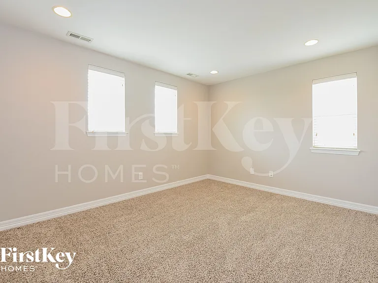 12742 E 105th Ave — Photo 12
