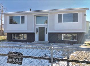 520 Valley View Dr, Tooele, UT 84074