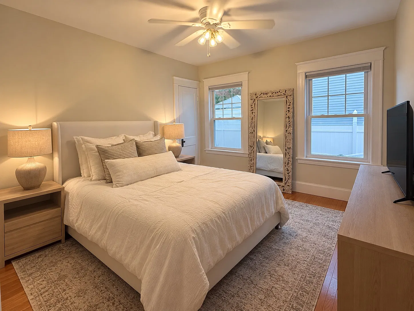 2 bed, 1031 sqft, $2,850 — Photo 3