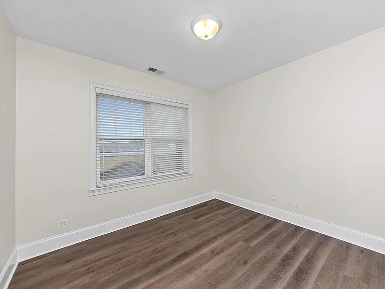 2501 Green Bay Rd #403-A — Photo 7