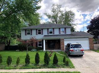 811 E McKenzie Rd, Greenfield, IN 46140