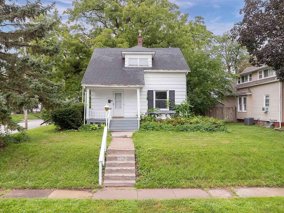 1st image of 2702 Fair Ave
