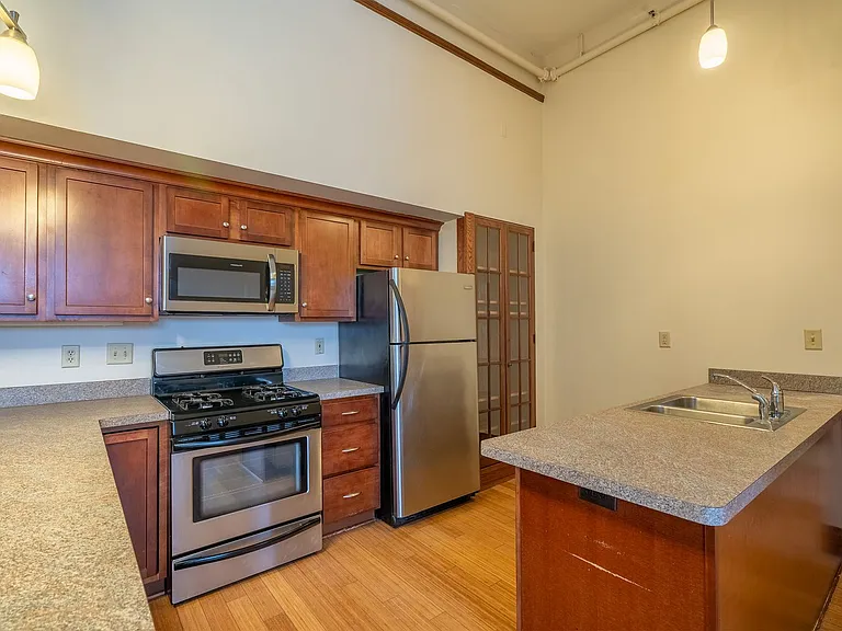 257 Lafayette Ave — Photo 16