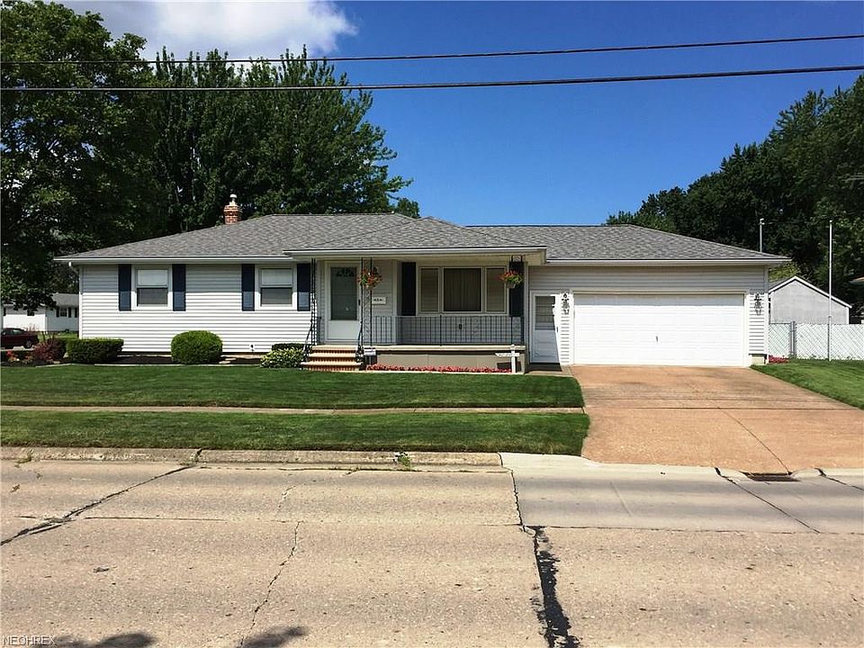 1st image of 2818 Marshall Ave