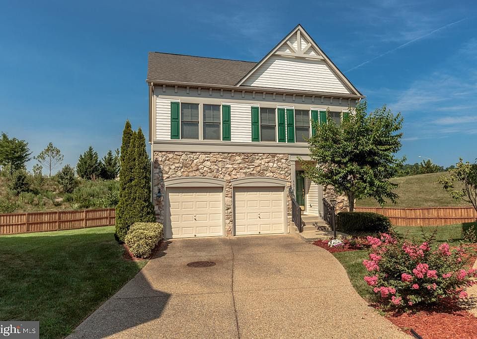 1st image of 5678 Tower Hill Cir