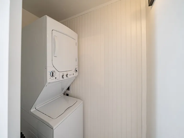 3330 Nile St — Photo 7