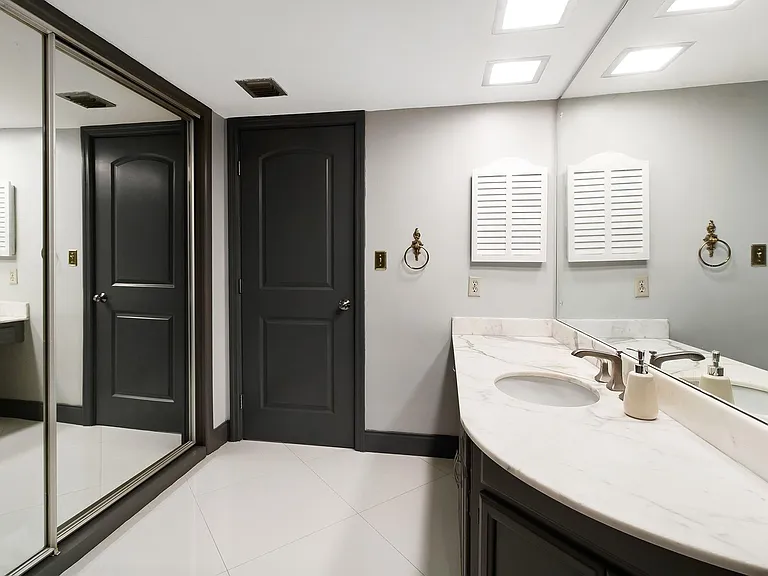 3850 Galt Ocean Dr #405 — Photo 19