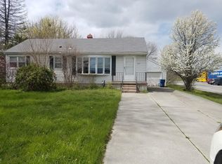 905 E Strub Rd, Sandusky, OH 44870