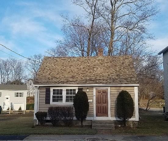 1st image of 525 Washington St