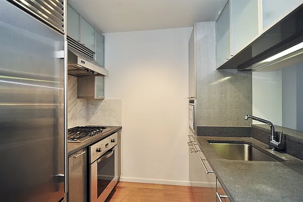 Rented by Corcoran | media 26