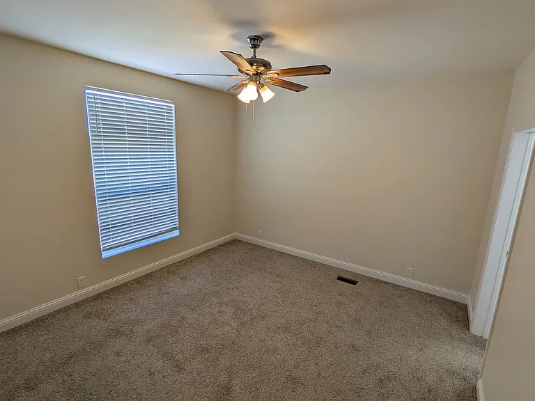 6855 Equinox Ln — Photo 7