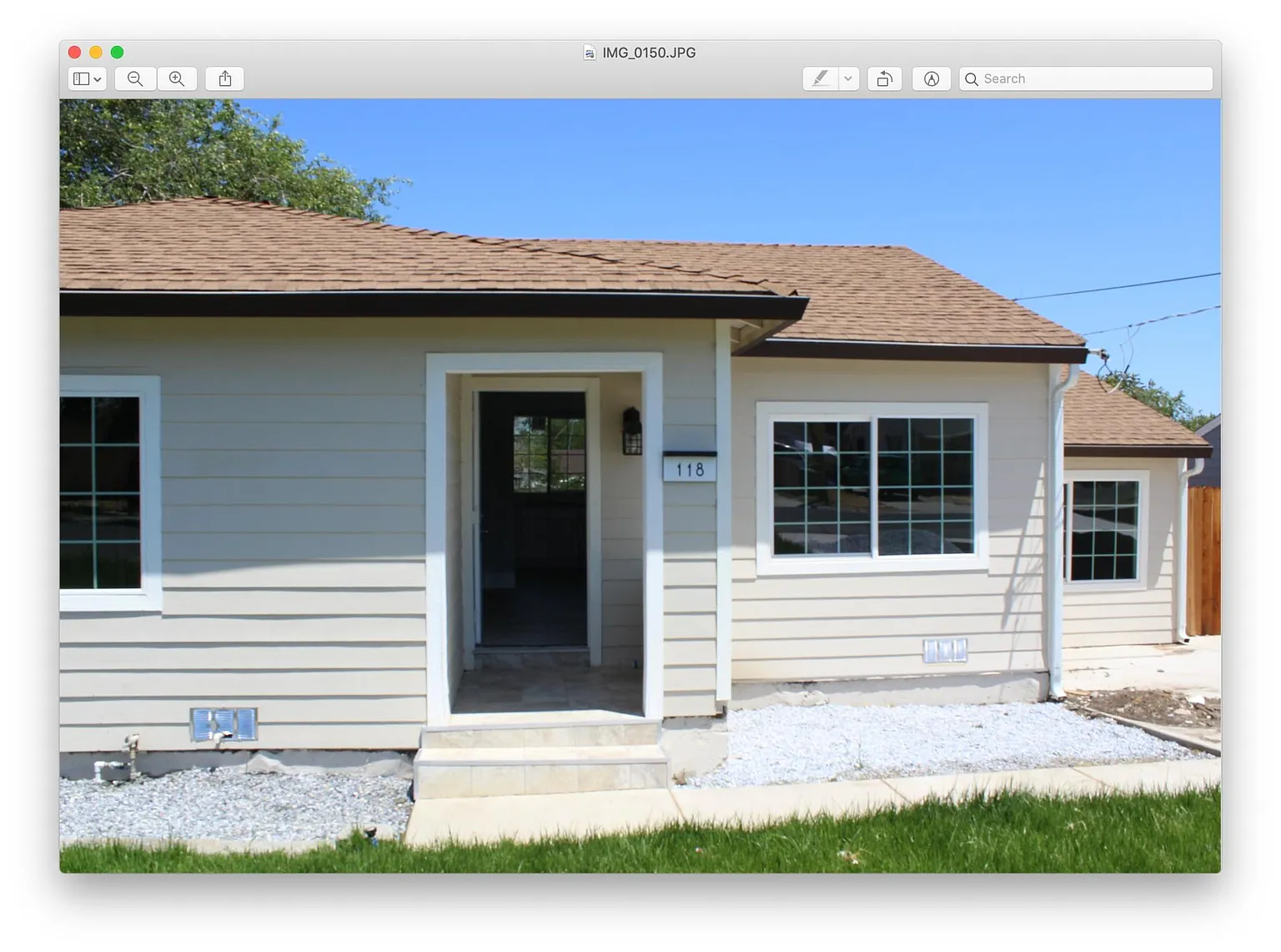 118 Robinson Ave photo 1