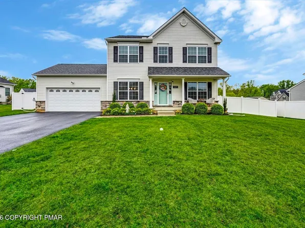 1018 Fehnel Dr, Easton, PA 18045