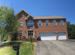 426 Chapeldale Dr, Apollo, PA 15613