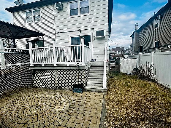 2nd image of 14 Austin Ave Floor 2