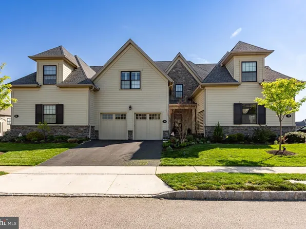 208 Pelham Ct, Flourtown, PA 19031