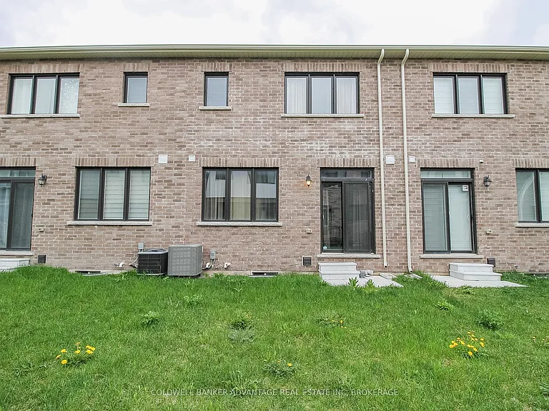 77 Keelson St — Photo 38