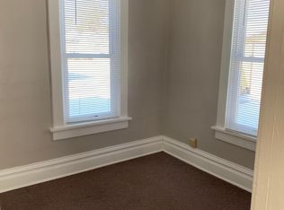 615 Chestnut St, La Porte City, IA