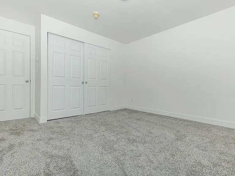 Arbour Court — Photo 26