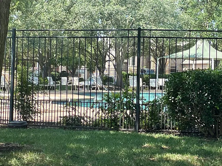 324 Highland Glen Dr — Photo 7